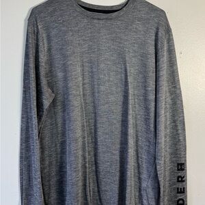 Under Armour Men’s Long Sleeve Heathered Charcoal Performance Tee